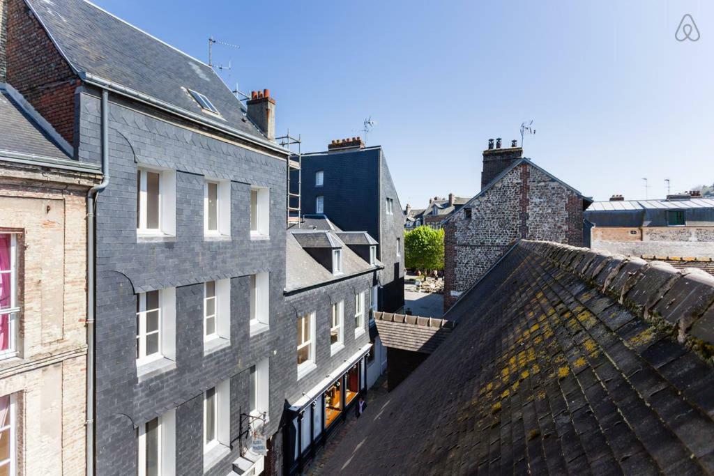 Studio Cinema Apartment Honfleur Exterior photo